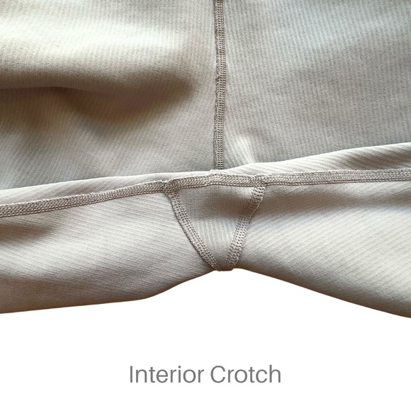 NIKE | RIBBED JUST DO IT LEGGINGS IN PUMICE LIKE NEW STRETCH WAISTBAND | LARGE - Picture 4 of 10